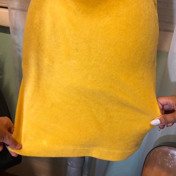 Mustard yellow dress - Picture 2 of 2